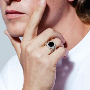 15.7mm Rhodium Plated 925 Sterling Silver and CZ Men’s Flat Oval Onyx Ring